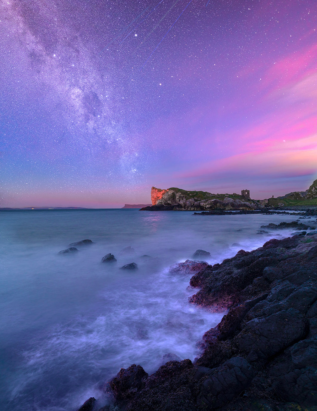 Kinbane Castle Meteor Shower 55°13'50.7"N 6°17'39.3"W